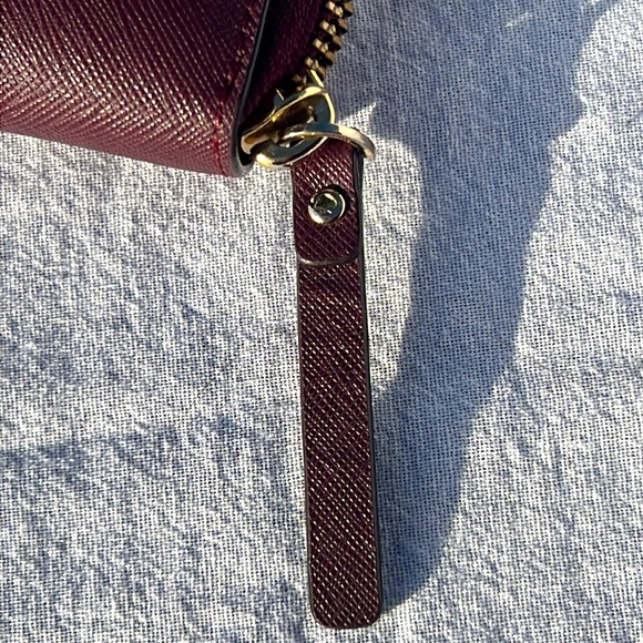 Kate Spade Full Zip Wallet - Picture 9 of 9